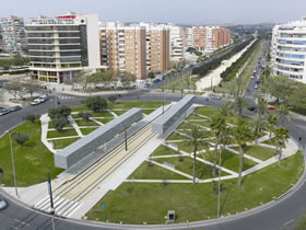 Parada Sergio Cardell, Alicante, 2007. Fondo GTP.