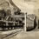 Alicante. Vista de un tren de mercancías circulando bajo la pasarela. Museo del Ferrocarril-Delicias. Fundación de Ferrocarriles Españoles. Archivo fotográfico